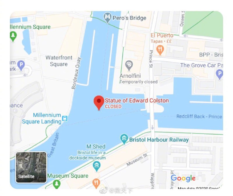 【英国抗议者扔了雕像进河里后 谷歌地图更新被扔进河的雕像地址】当地时间7日，英国抗议者推倒了一座17世纪的奴隶贩子爱德华·科尔斯顿的雕像，并将其扔入河中